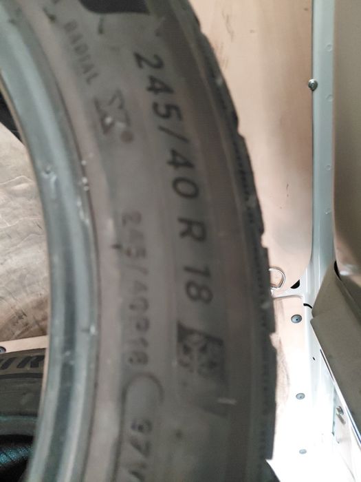 245/40/18" Michelin2бр.гуми