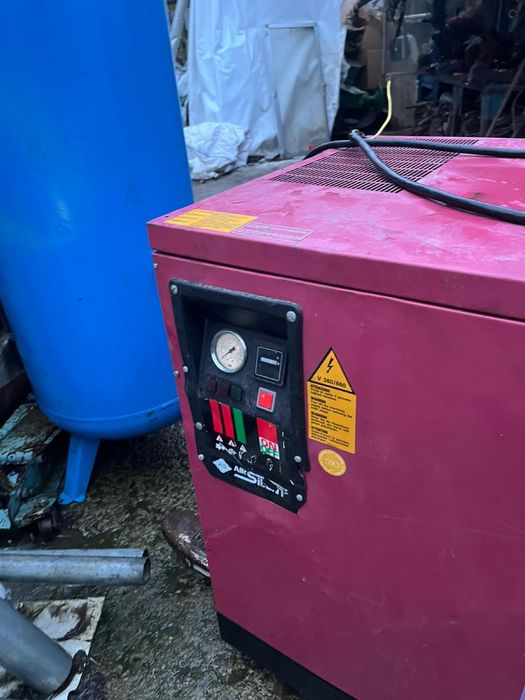 Compresor șurub fiac capacitate 500 litri