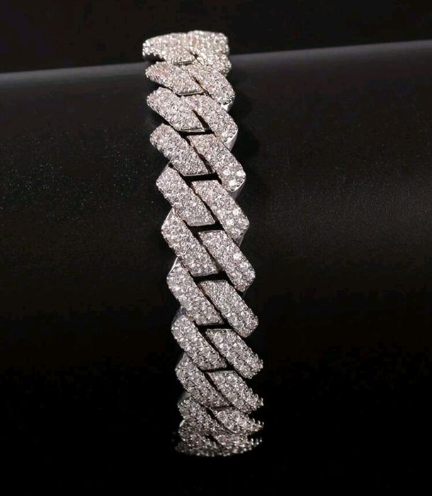 Brățară Foarte Strălucitoare Culoare Argint Premium