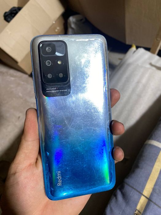 Redmi not 11 4g sotiladi xamma joyi radnoy faqat orqa krishka koʻtaril