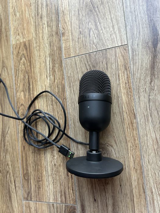 Microfon Razer Seiren Mini Black | Calitate Studio | Gaming & Streaming | Ca Nou