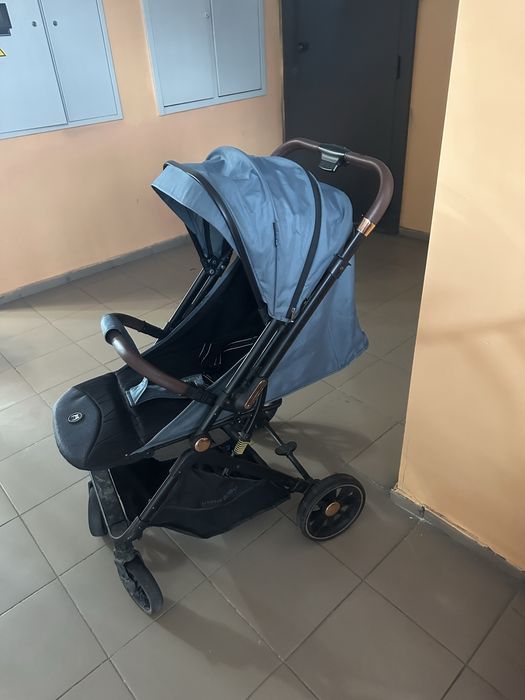 Продам коляску  в хорошем состояние