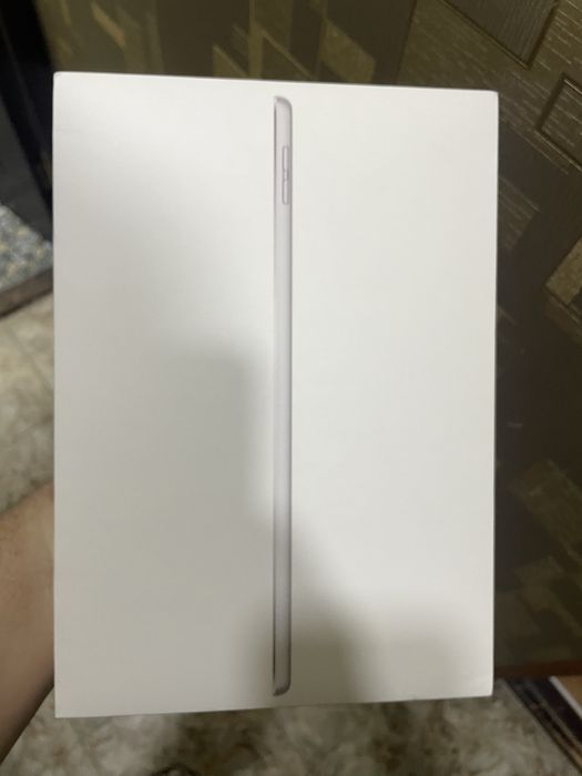 Продам айпад 9 64 гб wifi