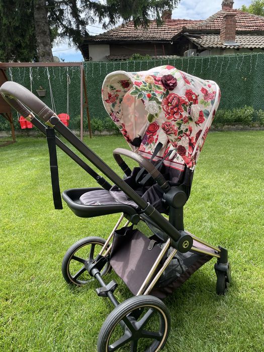 Кош за новородено и тапицерия Cybex Priam 4 Lux Spring Blossom