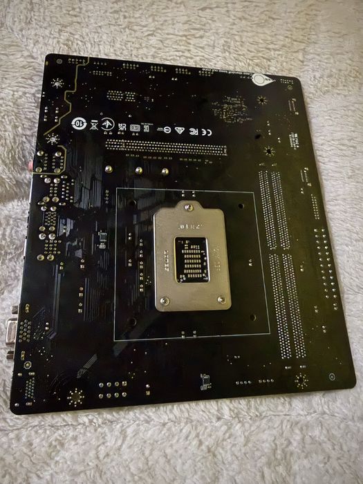 Placă de bază MSI PRO H510M-B – pentru piese / reparat
