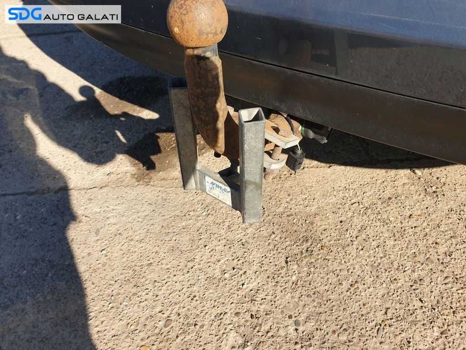 Cui Carlig Remorcare Tractare Complet cu Instalatie Electrica VW Golf 4 Hatchback 1998 - 2006