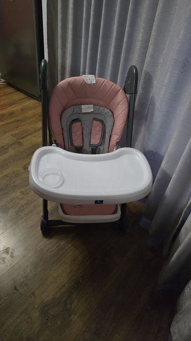 Детско столче за храна