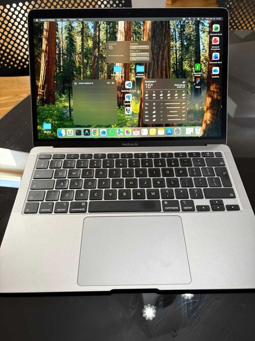 MacBook Air 2020 13 inch Stare Foarte Buna