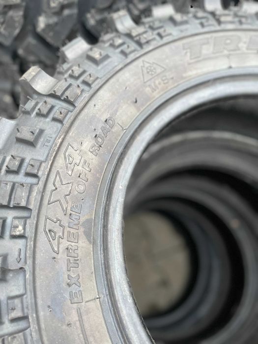 225 75 15 Trekker Simex Equipe