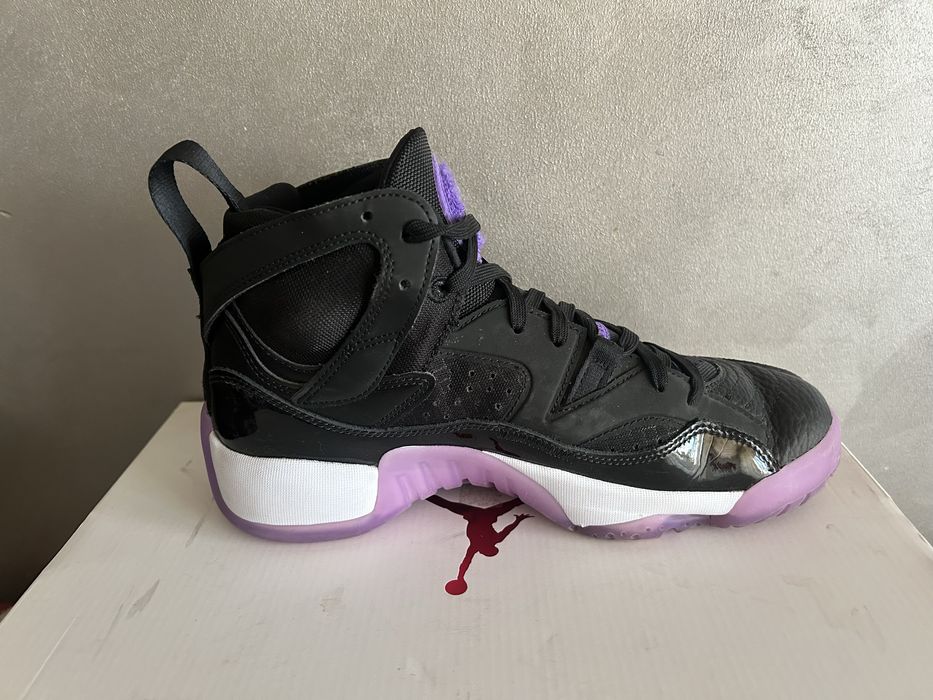 Jordan Jumpman Two Trey