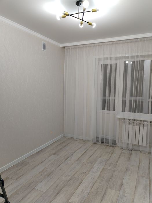 Поклейка обоев!!!