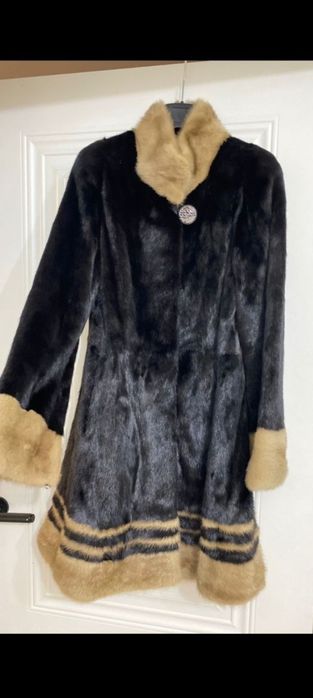 Продается норковая шуба