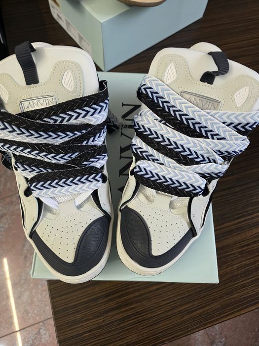 Vând Lanvin curb New 43