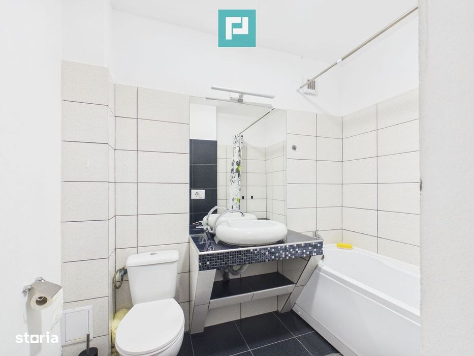 Apartament cu 3 camere si curte in Alfa