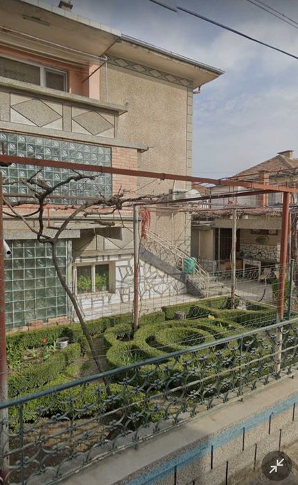 Продава се Етаж от къща в Стара Загора, Кольо Ганчев - 160 кв.м за 738 €/кв.м - Снимка #1