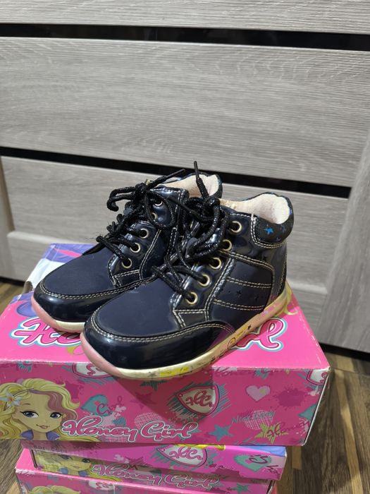 Ботинки на весну и осень