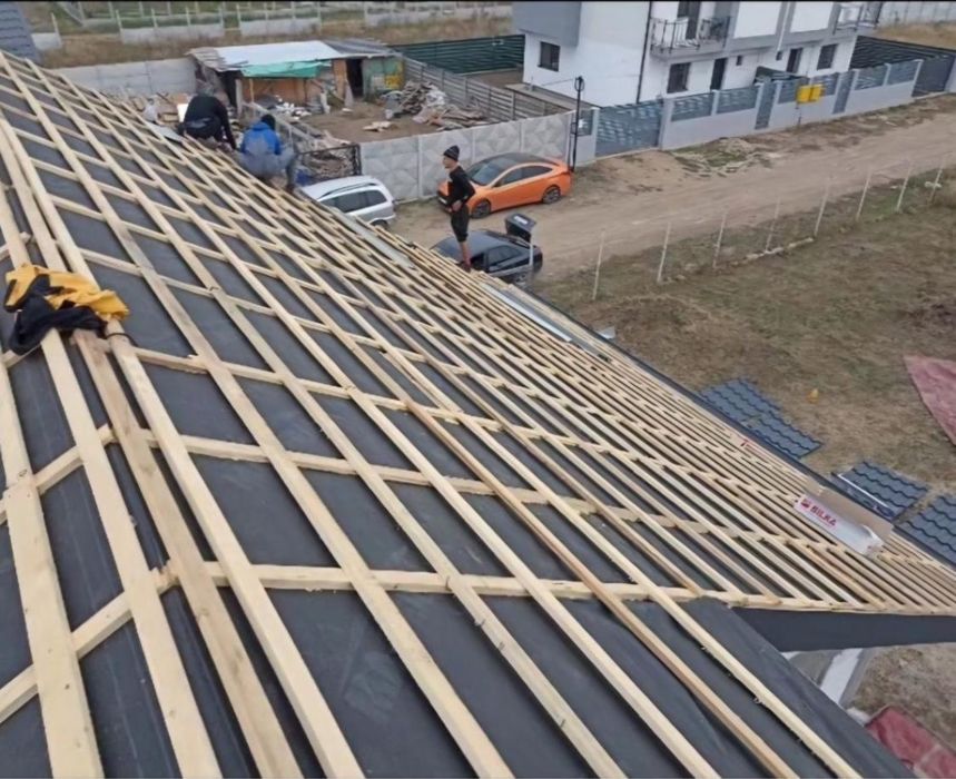 Construcții/Renovării
