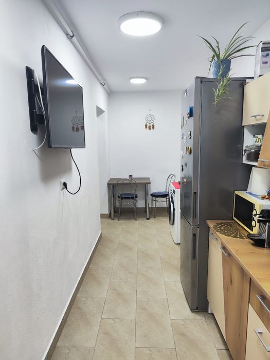 Proprietar inchiriez  garsoniera