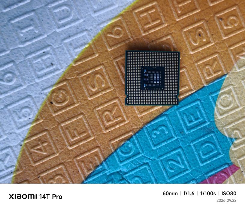 Продам процессор Intel Pentium Dual-Core E5200