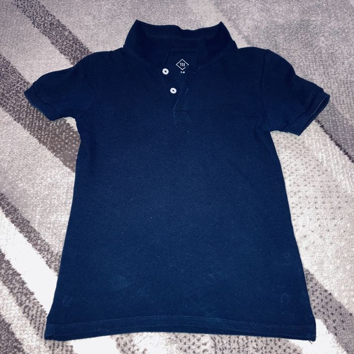 Set Tricou polo alb, tricou polo bleumarin , marime 7-8 ani