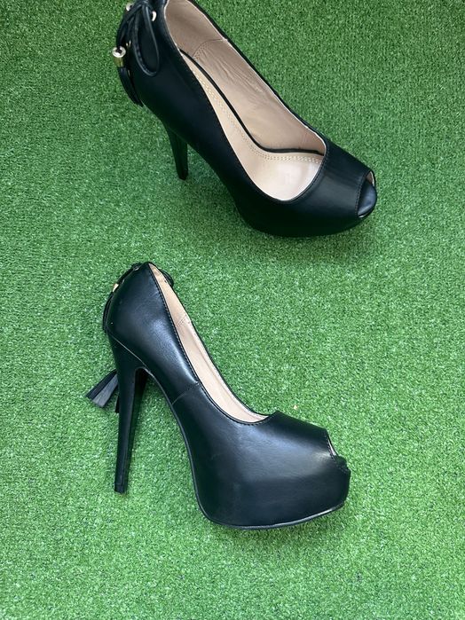 Обувки за официален повод или бал