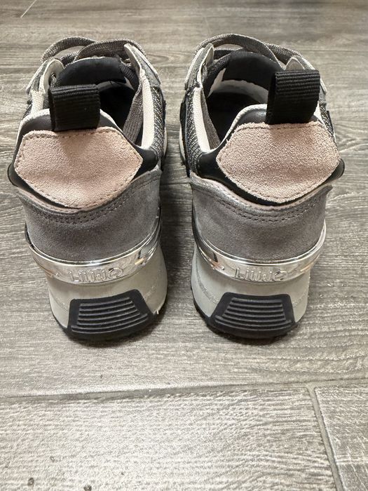 Обувки / маратонки Liu Jo N36