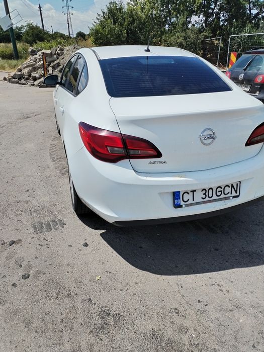 OPEL Astra 2015 — imagine 4