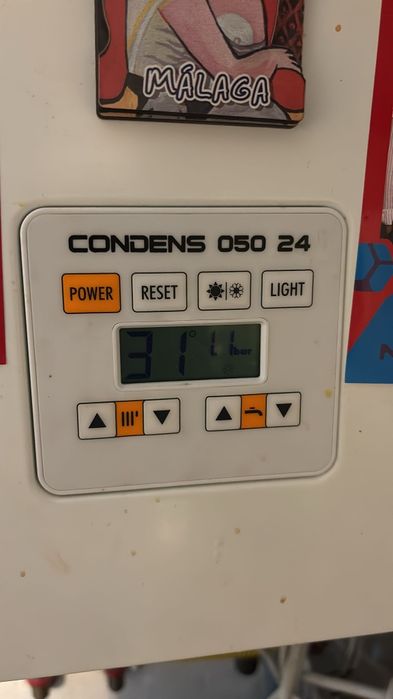 Vând Centrala gaz motan pentru piese