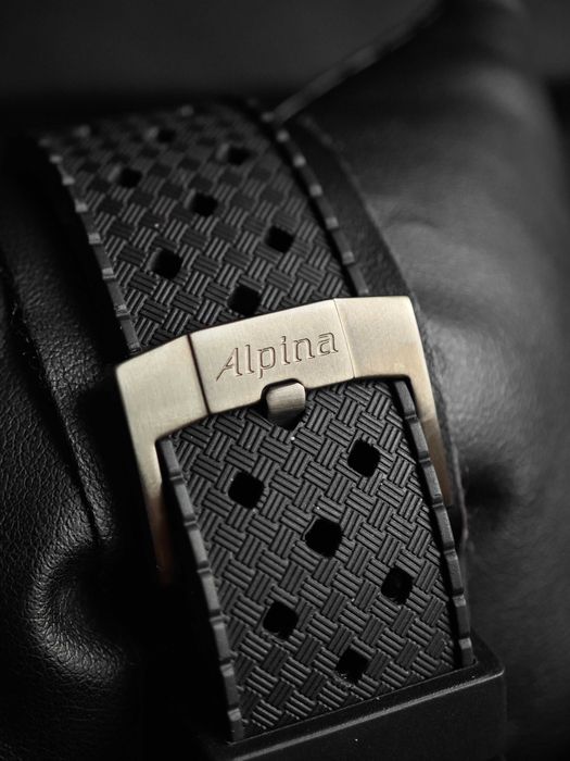 БАРТЕР Alpina Seastrong Diver GMT