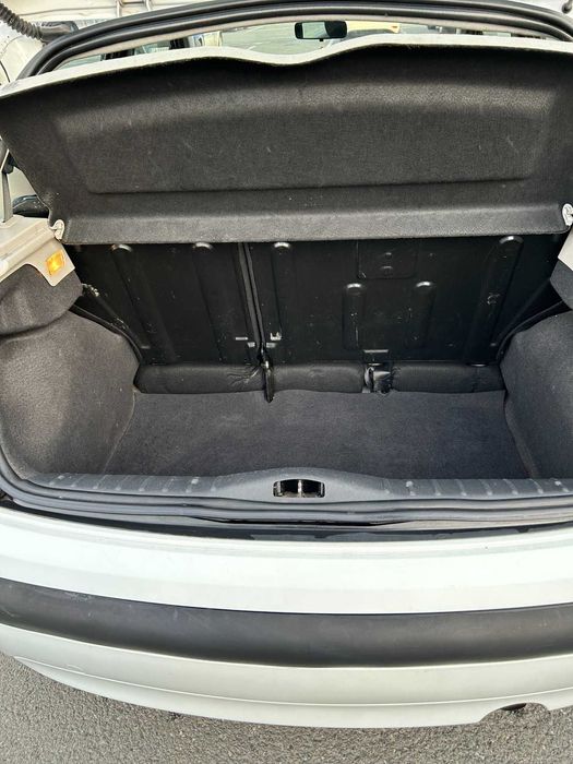 Citroen C3 1.4 HDI Face
Citroen C3 1.4 HDI Face