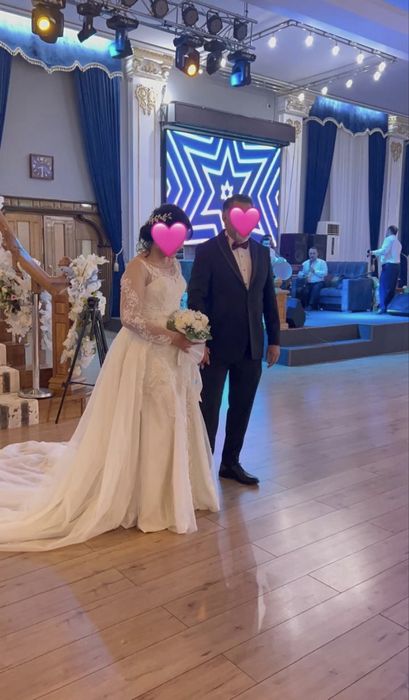 Свадебное платье в отличном состоянии!