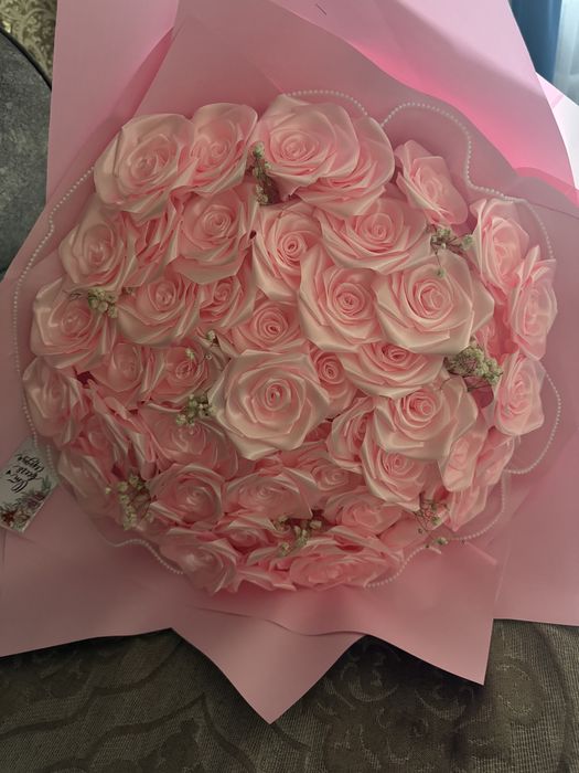 Букет из атласных лент