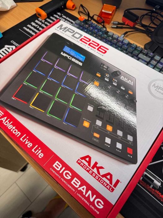 Controller MIDI Akai MPD226