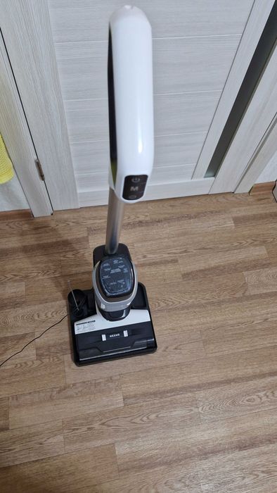 Пылесос моющий ,,