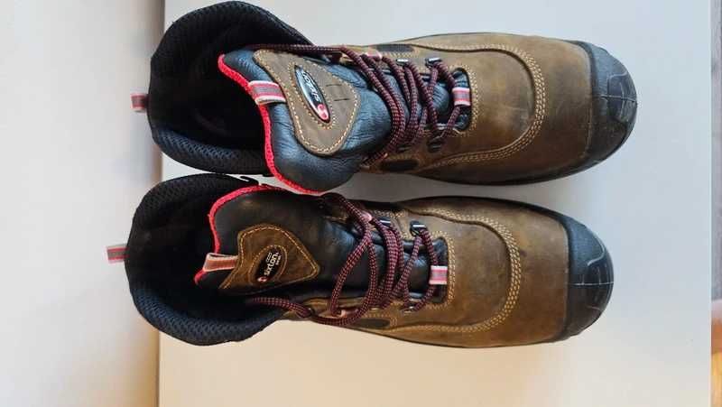Sixton Peak Bocanci de protectie cu bombeu compozit