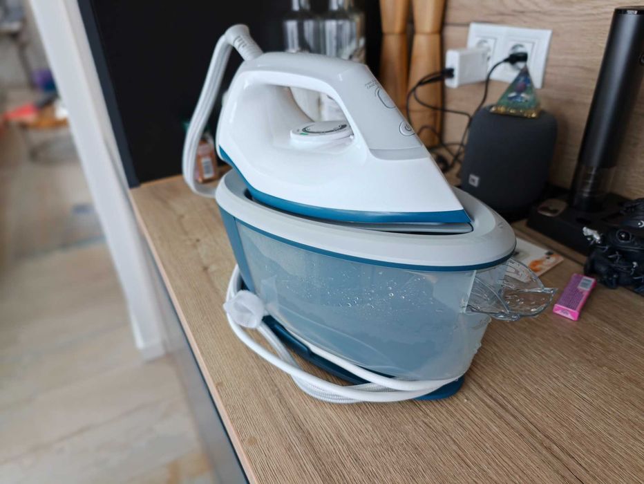 Vand statie de calcat Philips 2000 Series