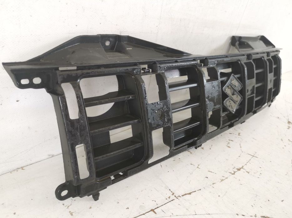 Grila Radiator Suzuki  Jimny 2012 2013 2014 2015 Originala In Stare Bu
