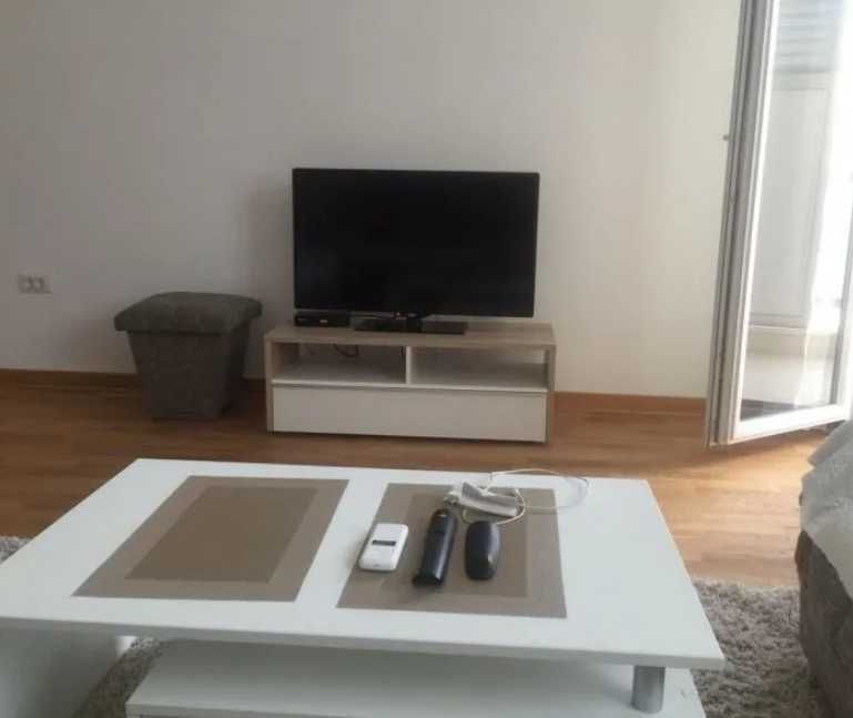 Тристаен апартамент Въстанически