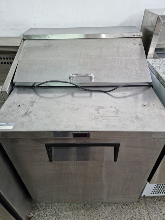 Хладилни маси 1800лв