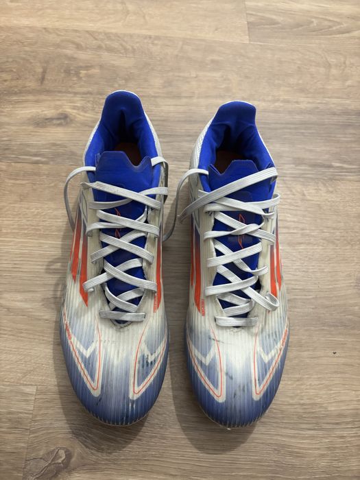 Vand ghete fotbal adidas F50 , marimea 42