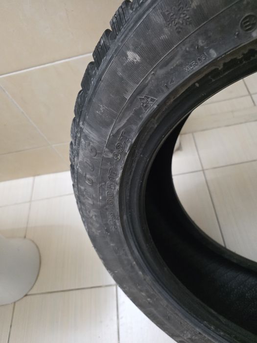Продам шипованную резину 225/60/17