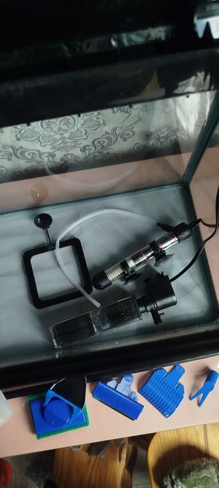 Продам аквариум 35 литров