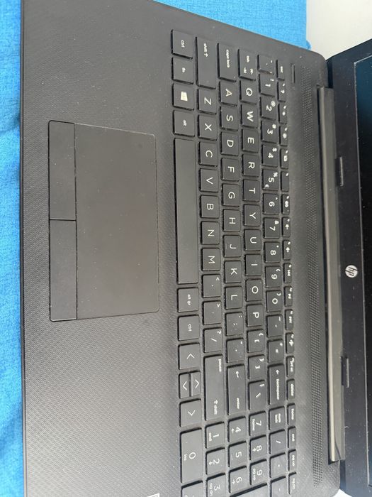 Vand Laptop Hp in stare perfecta de functionare