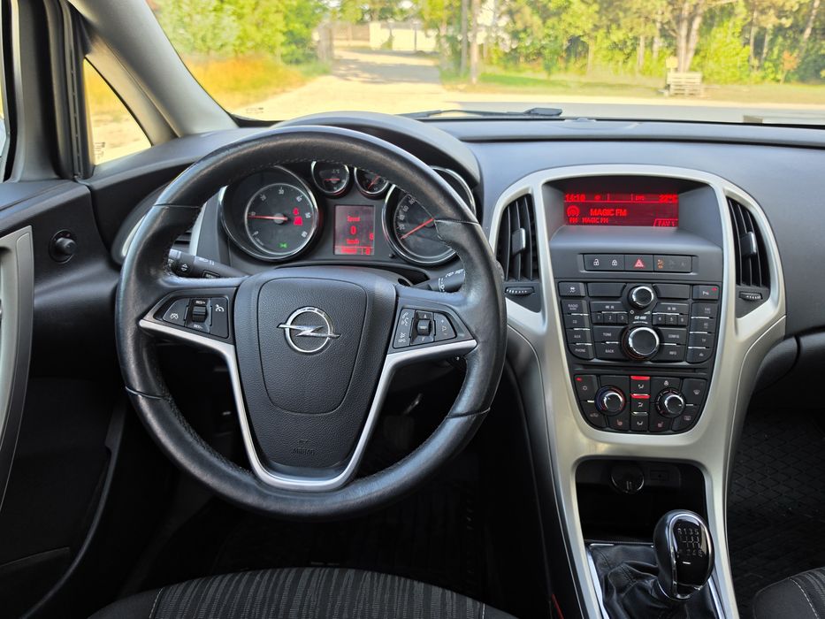 Opel Astra J 1.7 CDTI -125 Cp