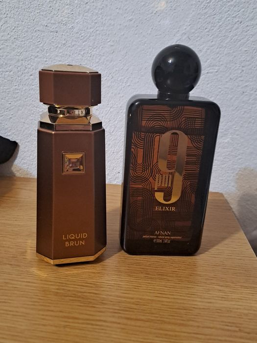 Vând 2 parfumuri French Avenue si Asad elixir