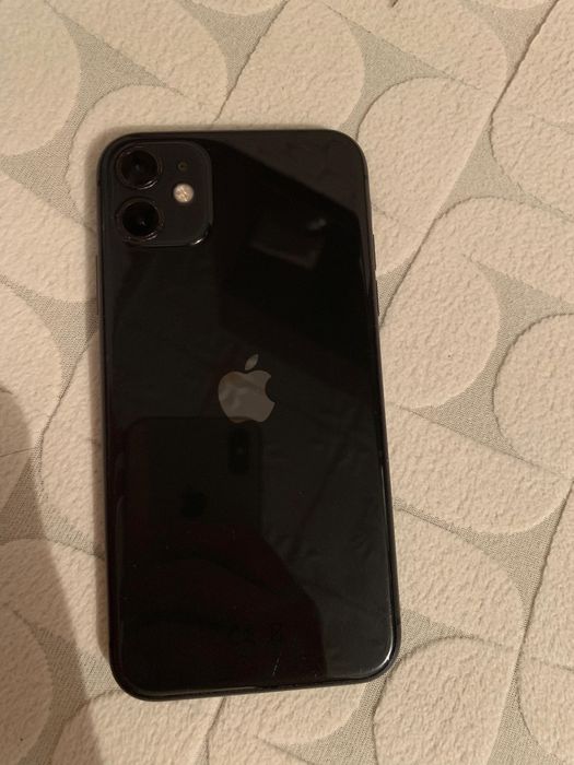 Айфон 11 128гб 77% срочно