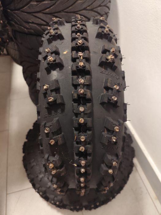 Set anvelope nou bulldog cu cuie+jante fata-spate Itp(ltr,yfz,raptor)