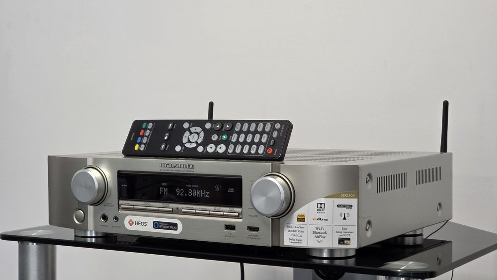 Receiver 5.2 Marantz NR1509 5 x 85 W  Wi-Fi Amazon Alexa voice command
