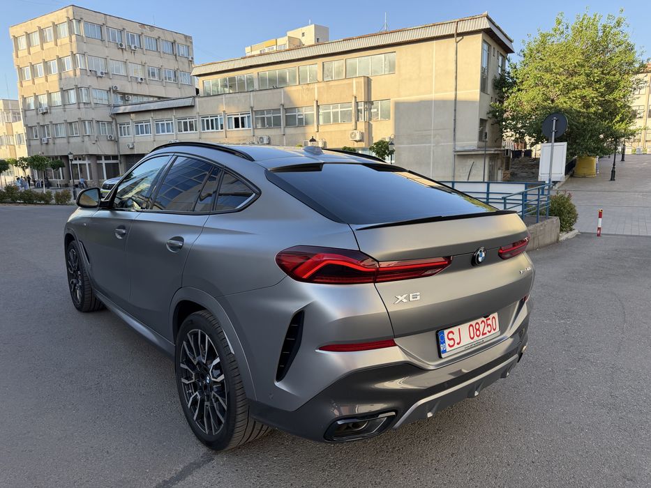 Bmw X6 M4.0i Mild Hybrid 381 cp 2024 int bicolor m B@W individual full