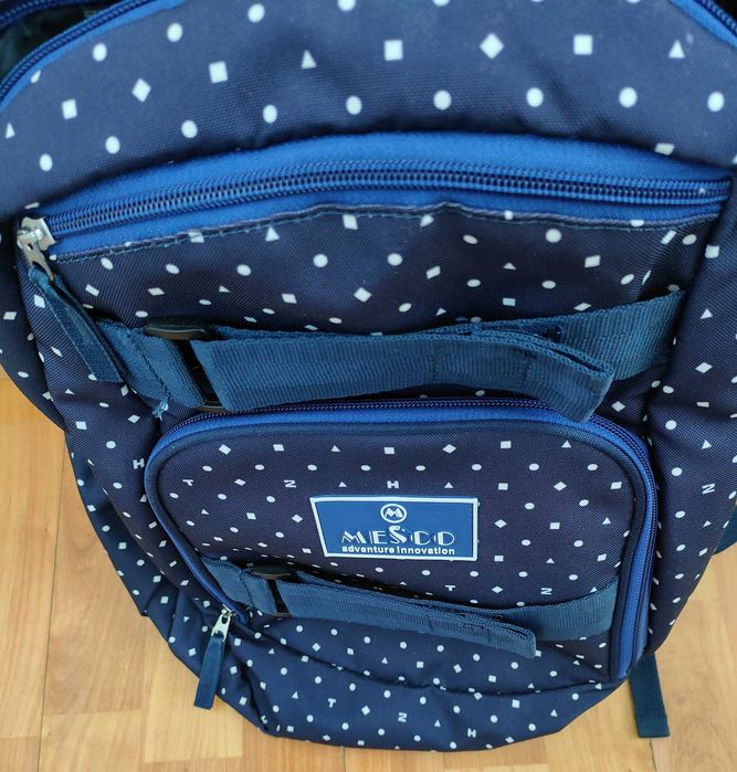 Ghiozdan ergonomic Mesco